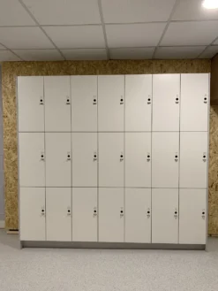 Gym Lockers (21 Doors)