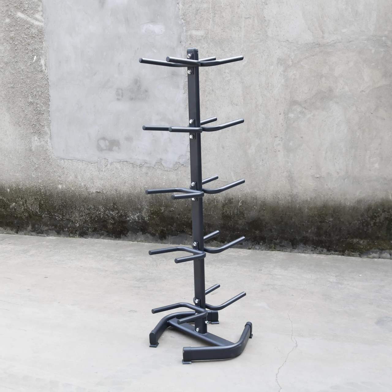 Medicine Ball Rack-Vertical (Holds 10) 1 Medicine Ball Rack-Vertical (Holds 10)