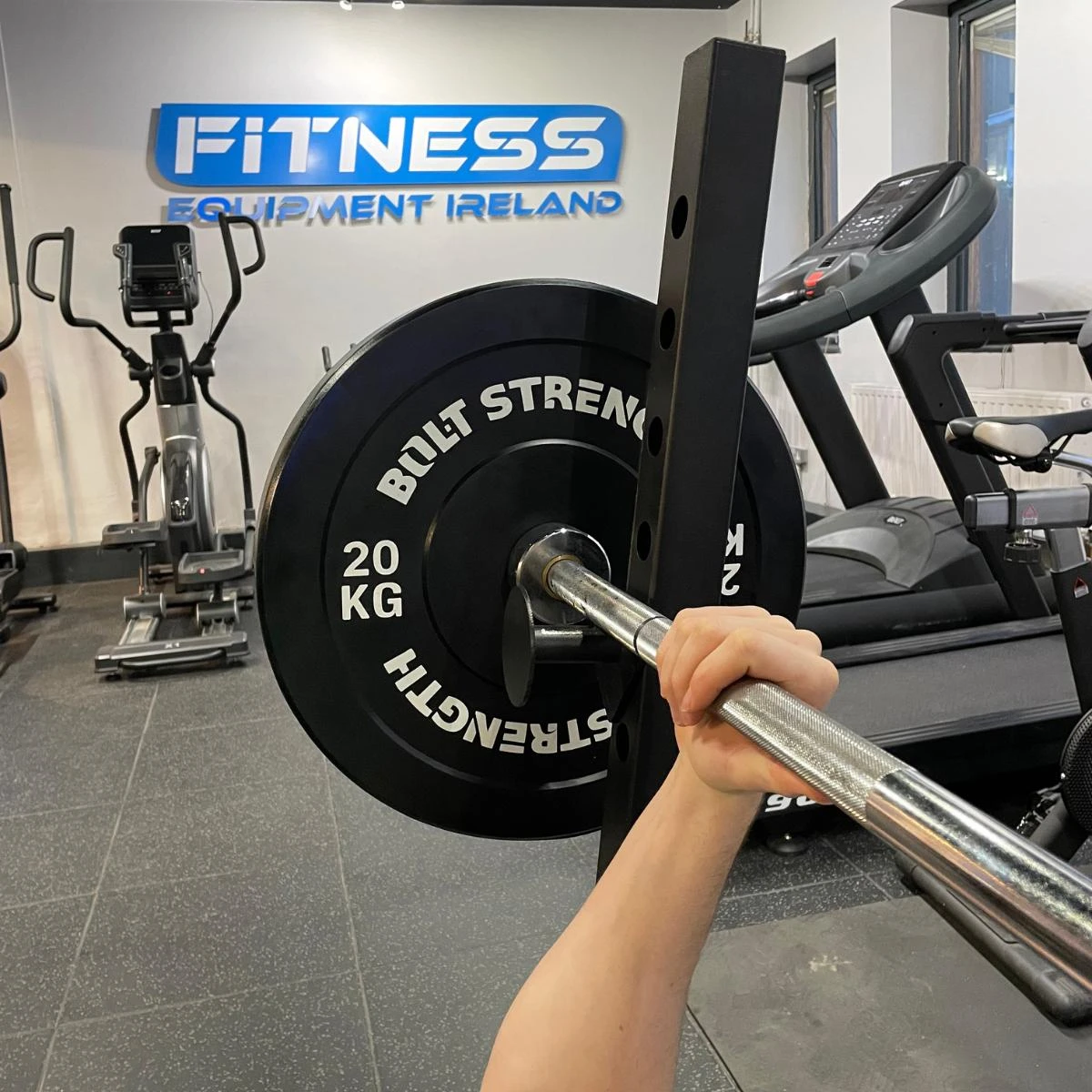 10kg Bolt Strength Bumper Plate 4 10kg Bolt Strength Bumper Plate - Image 4