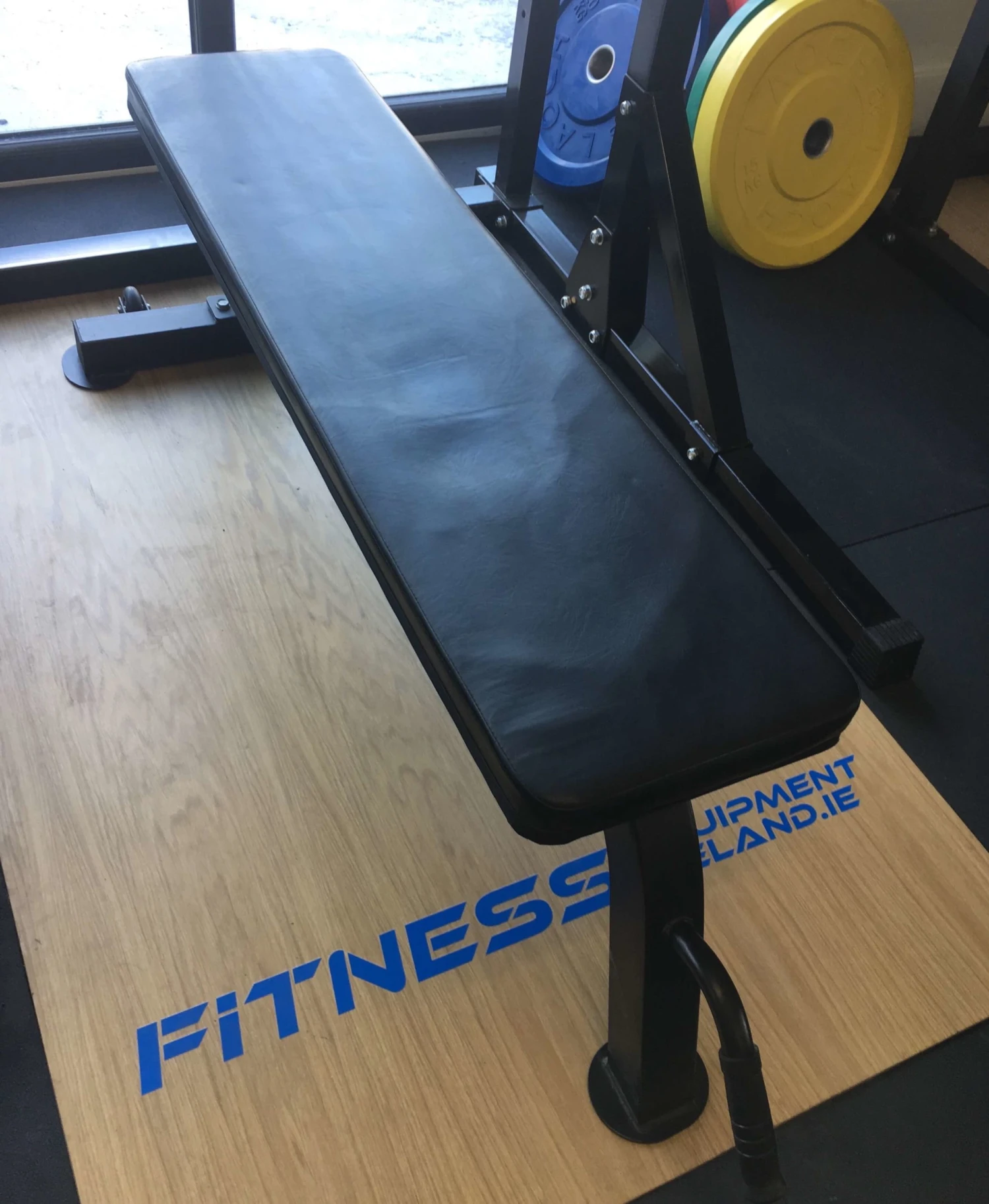 Commercial Flat Bench 2 Commercial Flat Bench - Image 2